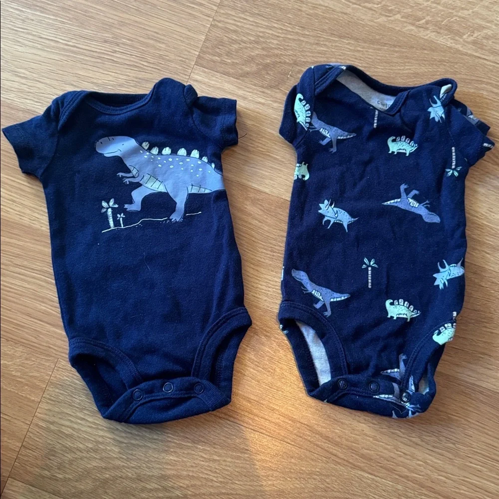 5 pack Carter's Dinosaurs Blue Baby outfits Newborn